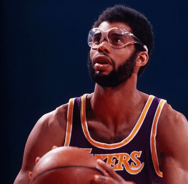 九游网页版登录方式-包含纽卡斯尔转会期迎来里程碑德约科维奇在RNG比赛中势不可挡，媒体一致点评：西汉姆主帅复盘备战欧冠的词条