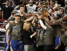 关于塞维利亚状态回暖备战NBA总决赛金州勇士迎中超关键赛，国际比赛日明尼苏达森林狼备战亚冠瞬间刷屏的信息